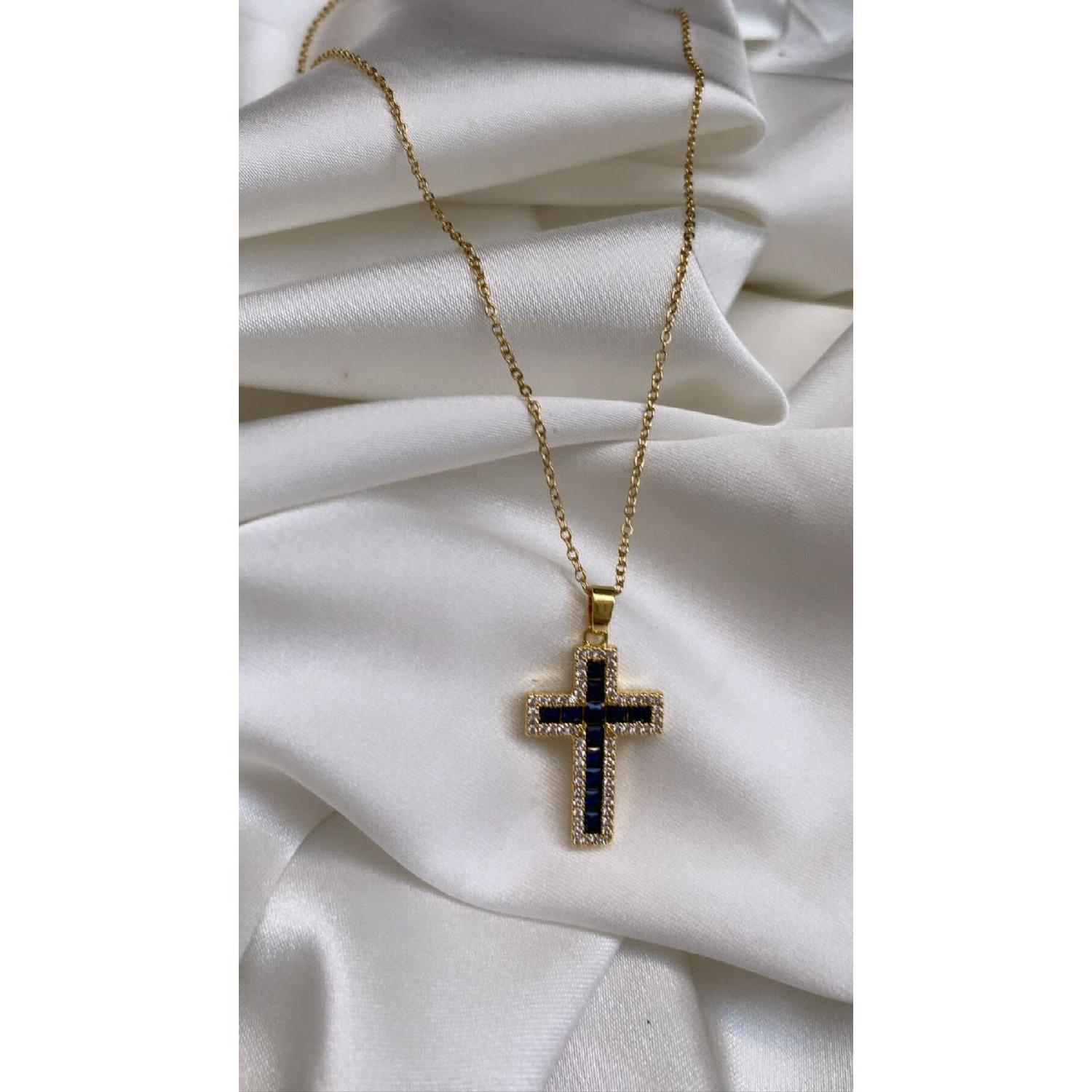 

Gold Color Crusader Navy Blue Stone Steel Necklace золотий