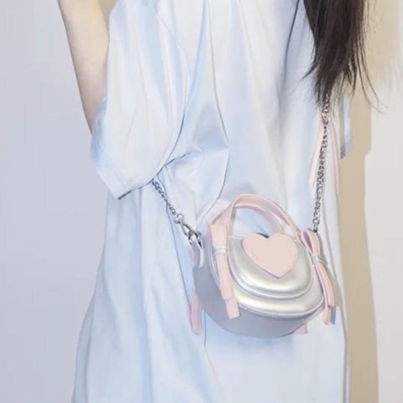 Silver Heart Chain Crossbody Designer Mini Bow Shoulder Bag Women Fashion Handbag Ladies Versatile Lipstick Purses Y2k Aesthetic