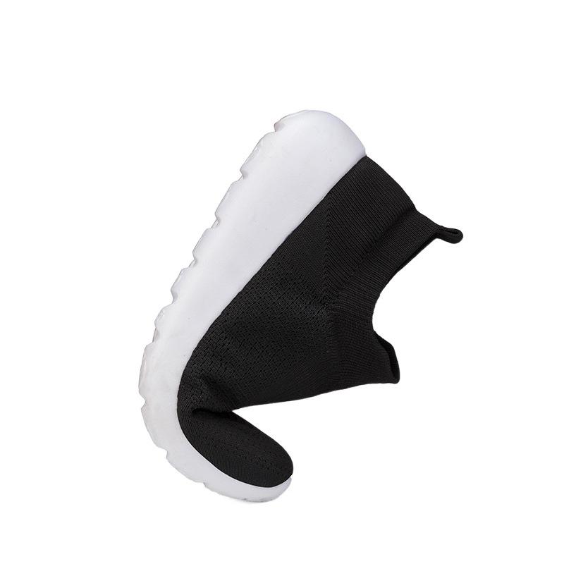 Foreign Trade Tail Order Japan Summer Men's Soft-soled Breathable Mesh Shoes Glove Socks Shoes Lightweight Travel Running Shoes Tide