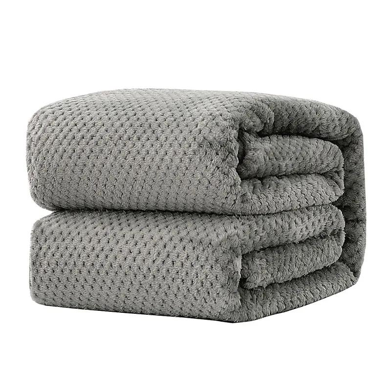 Winter Throw Blanket for Bed Fluffy Plaid Blankets on The Sofa Solid Color Bedspreads Decorative King Size Coral Fleece Blankets
