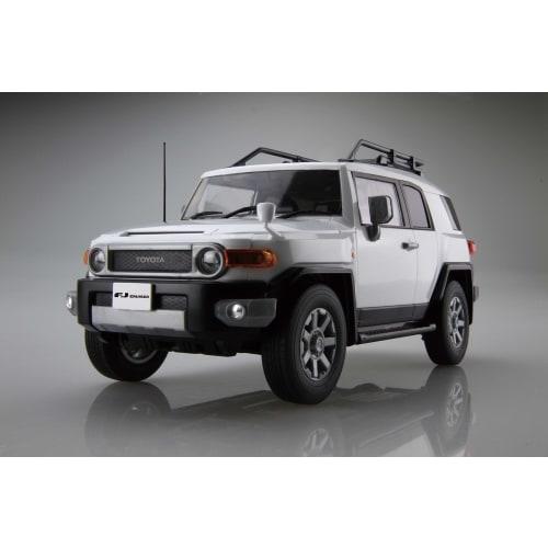 1/24 Scale NEXT Series No. 9 Toyota FJ Cruiser (White) Plastic Model Kit