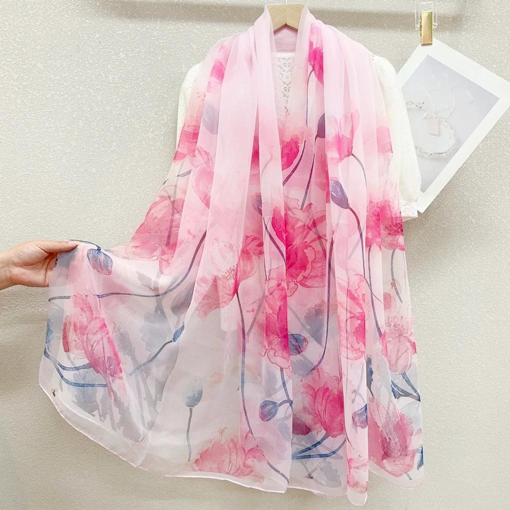 Stoles Wraps Silk Scarf Foulard Female Scarves Wraps Hijab Bandana Women Large-size Beach Shawls Muslim HijabsTravel Sunscreen