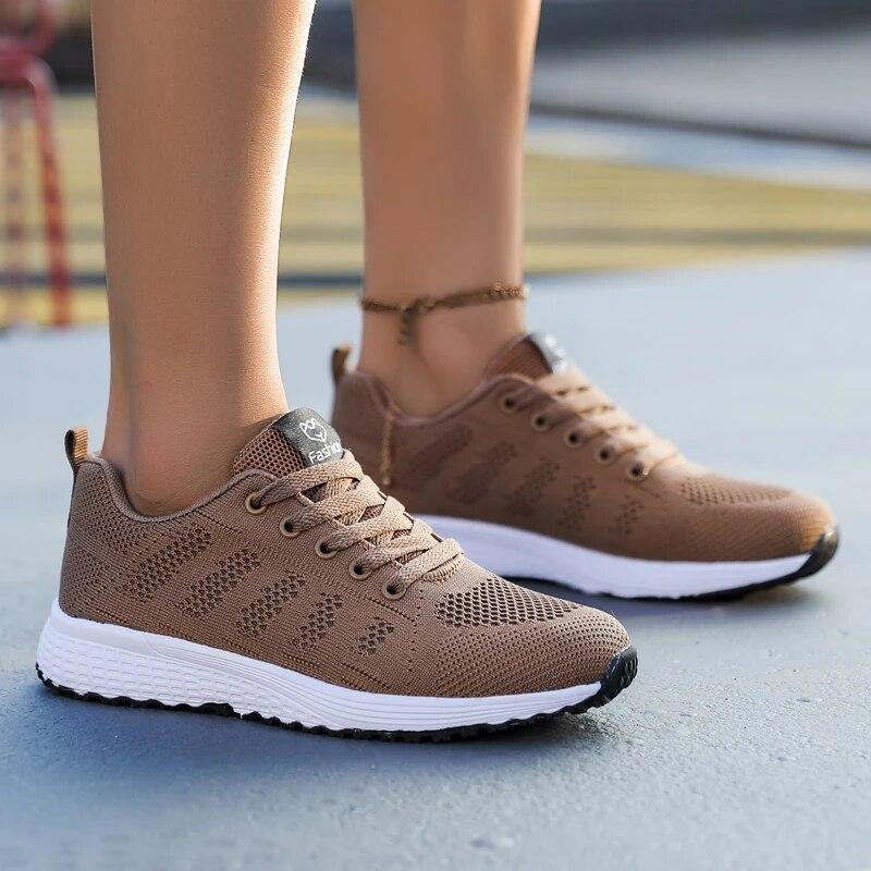 Women Breathable Sports Shoes for Women 2024 Casual Tennis Shoes Walking Mesh Running Shoes Platform Sneakers Female Footwear