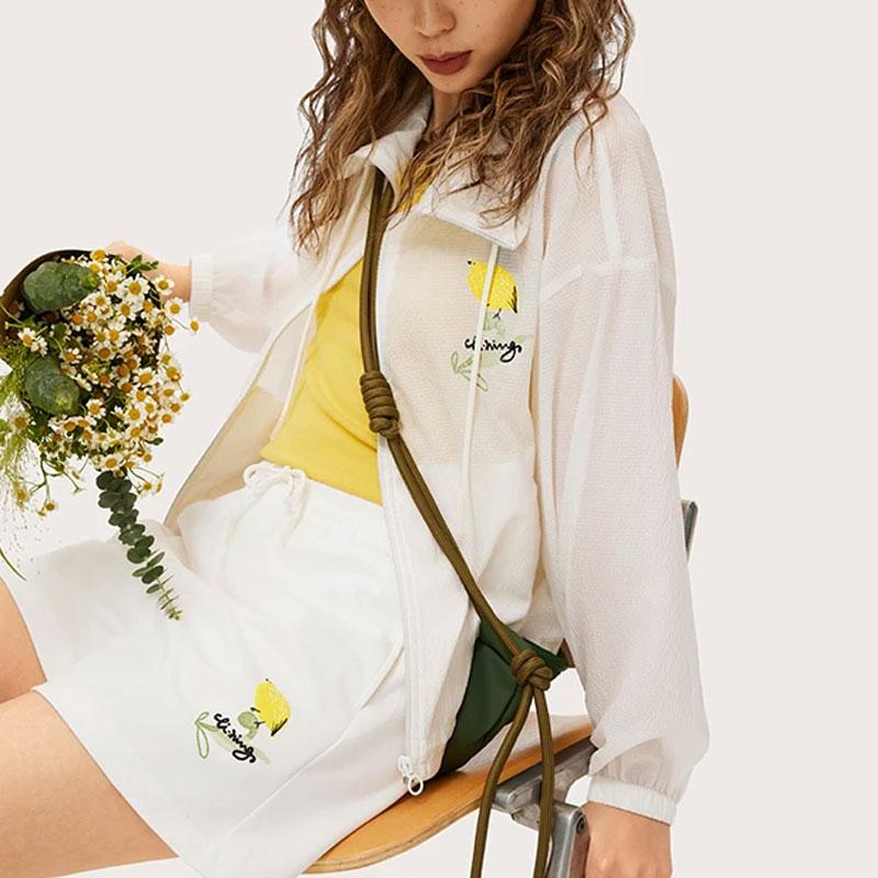 Li Ning Chinese Culture Series Painting Collar Loose Sports Windbreaker Women Outerwear Off-White AFDU366-1