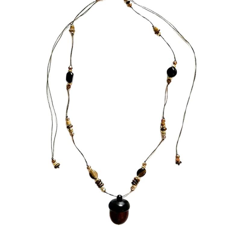 Retro Glass Bead Hazelnut Pendant Necklace: Versatile High-End Clavicle Chain for Women