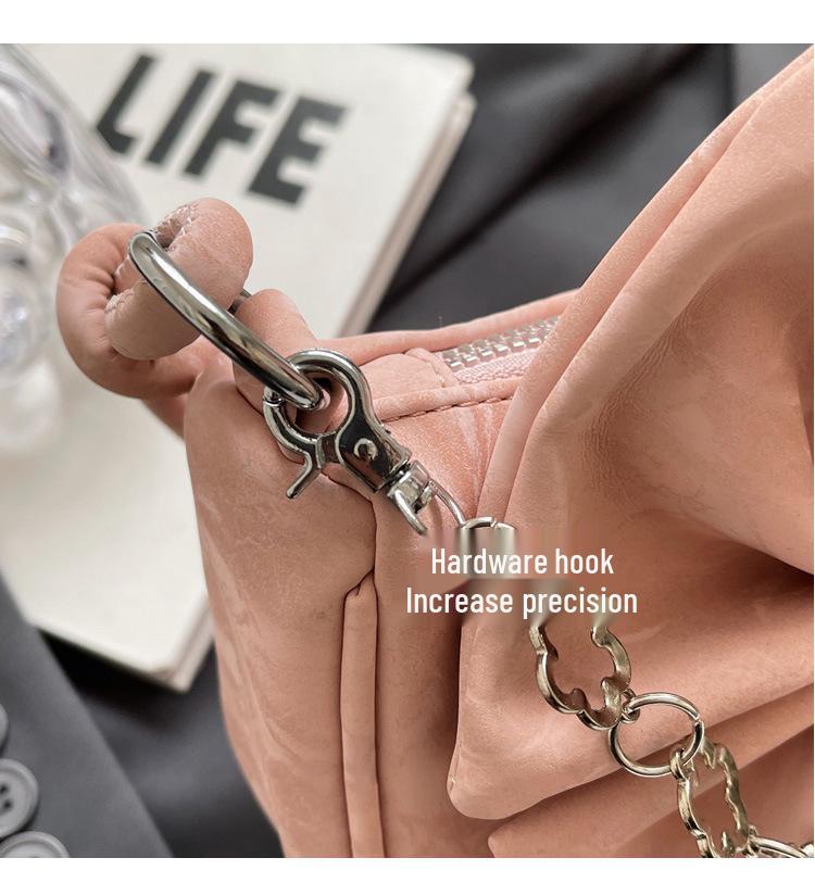 2024 Trendig Handväska med Rosett och Hjärta - Trendig Högkvalitativ Axelväska med Kedja