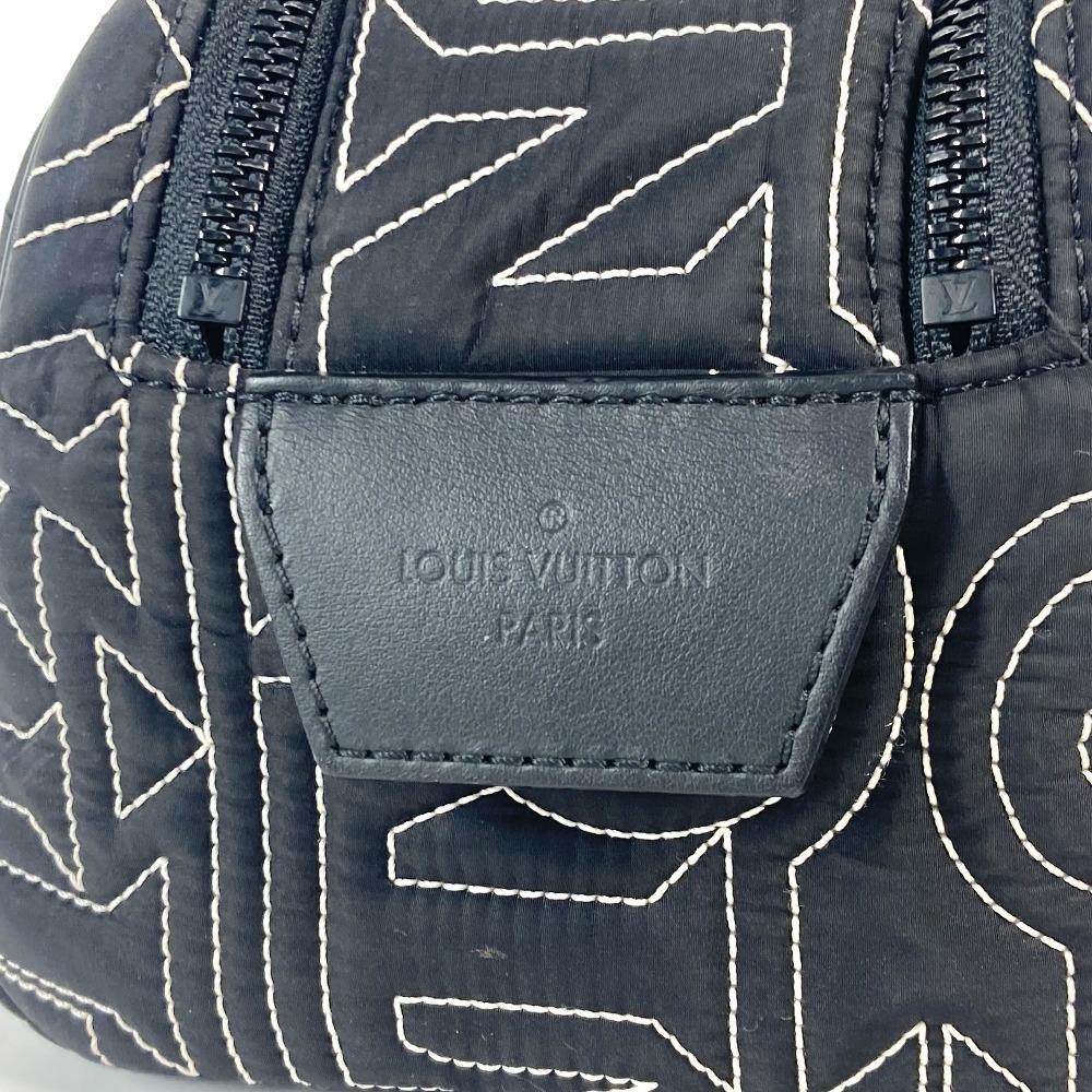 Louis Vuitton M21435 LV Snow Collection dopp kit Pouch Clutch bag Black/White