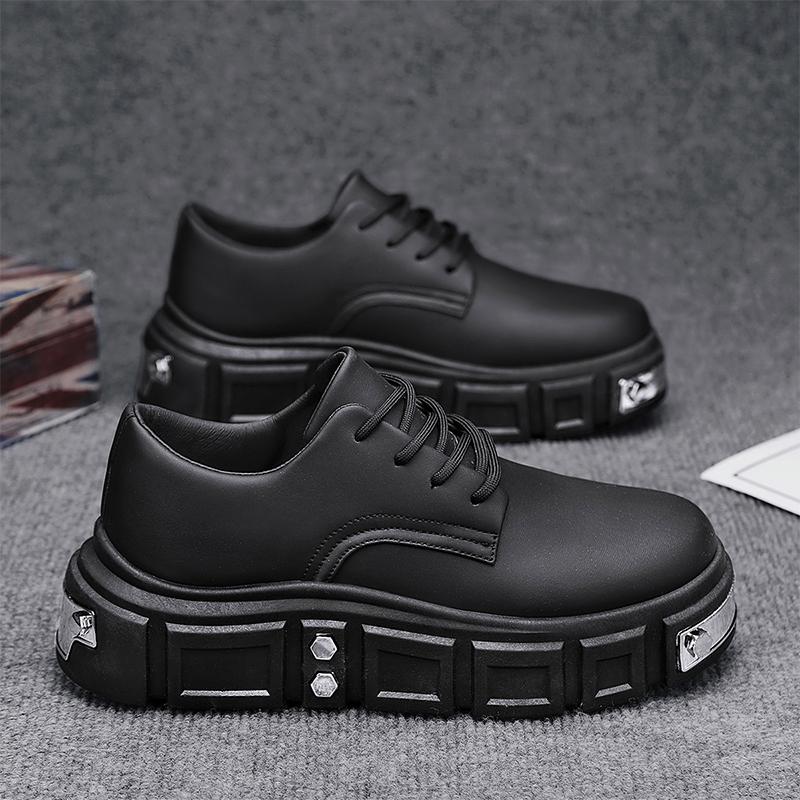 

Новые мужские трендовые туфли для скейтбординга в стиле панк на платформе с заклепками, нескользящие, легкие, удобные, повседневные, спортивные туфли 40 чёрный