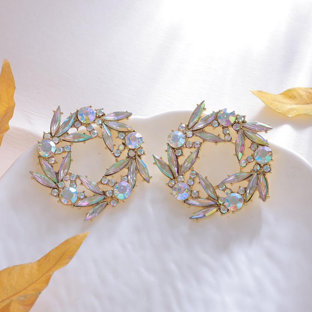 Modern Alloy Geometric Stud Earrings With Gold Pins For Women
