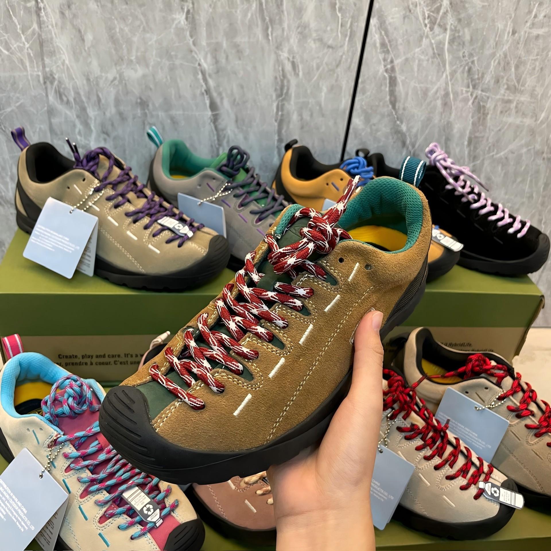 

New Fashion Versatile Hiking Shoes Men and Women Couples Universal Breathable Climbing Outdoor Travel Not Tired Feet Casual Sneakers 35