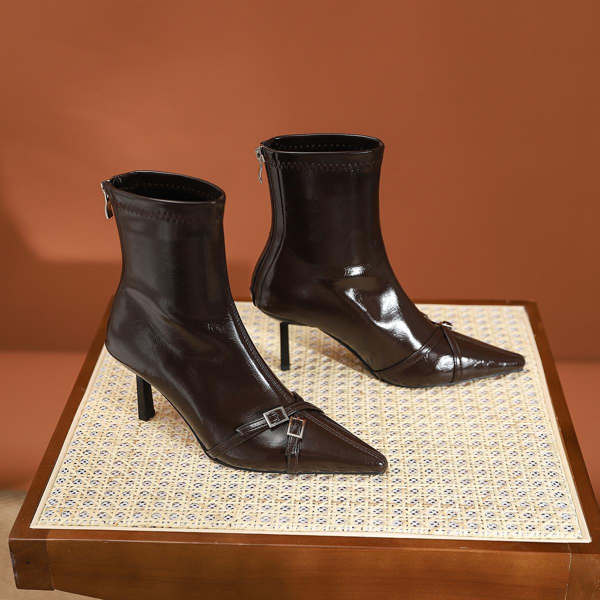 

10086-2 Модные облегающие ботильоны на высоком каблуке с острым носком, осенние новые ботильоны с ремешком и пряжкой на тонком каблуке для женщин 40 коричневый