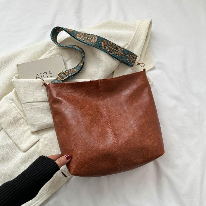 Wide Geometric Strap Shoulder Bag Large Capacity Crossbody Bags For Women Retro Pu Leather Women's Bag For Shopping Travel