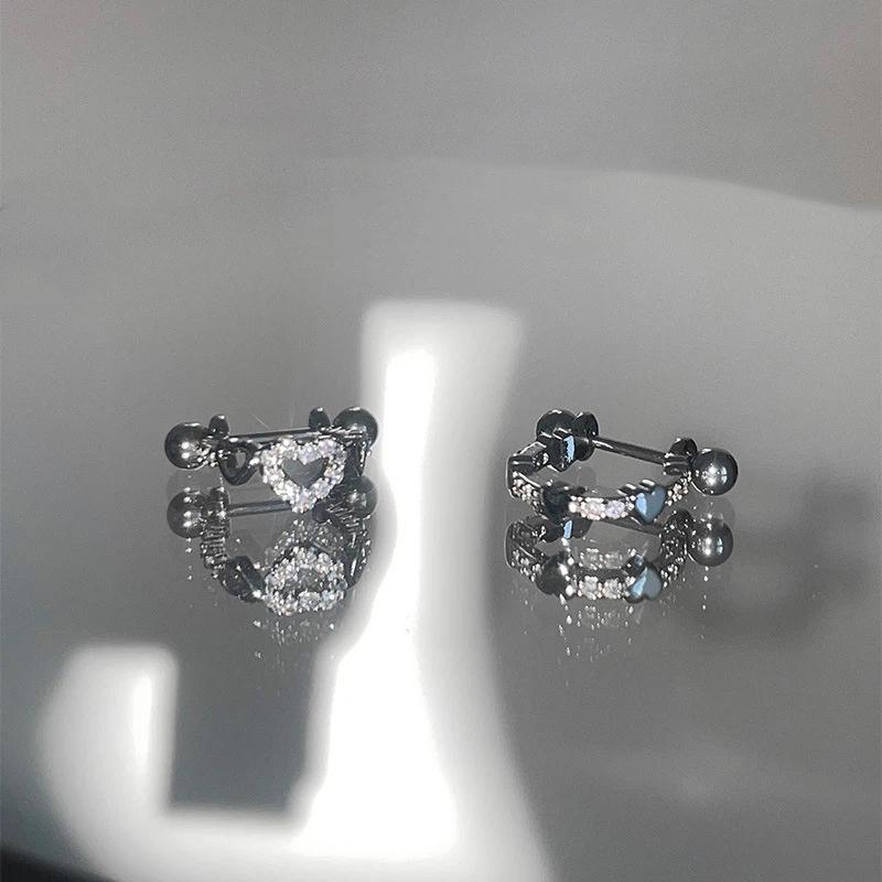 1 Stück Ausgestanzter Ringförmiger Ohrknochennagel mit Herz Zarter Ohrring für Damen Y2K Punk Schmuck