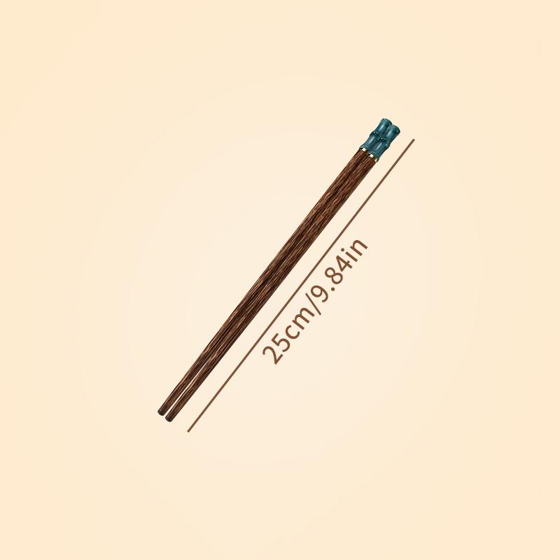 1Pair Chinese Chopsticks Wooden Sushi Sticks Japanese Chopstick Set Reusable Korean Food Chop Sticks Kitchen Wood Tableware 4