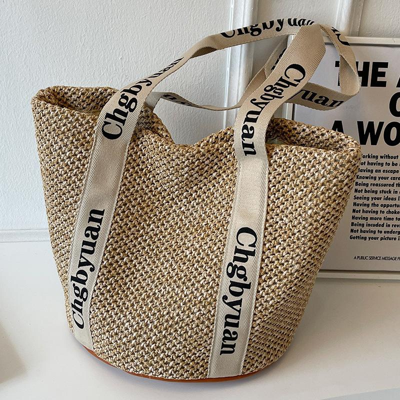 Braided Bag Ins Straw Woven Bag Beach Bag New Style Carry on Basket Bag Shoulder Bag Summer