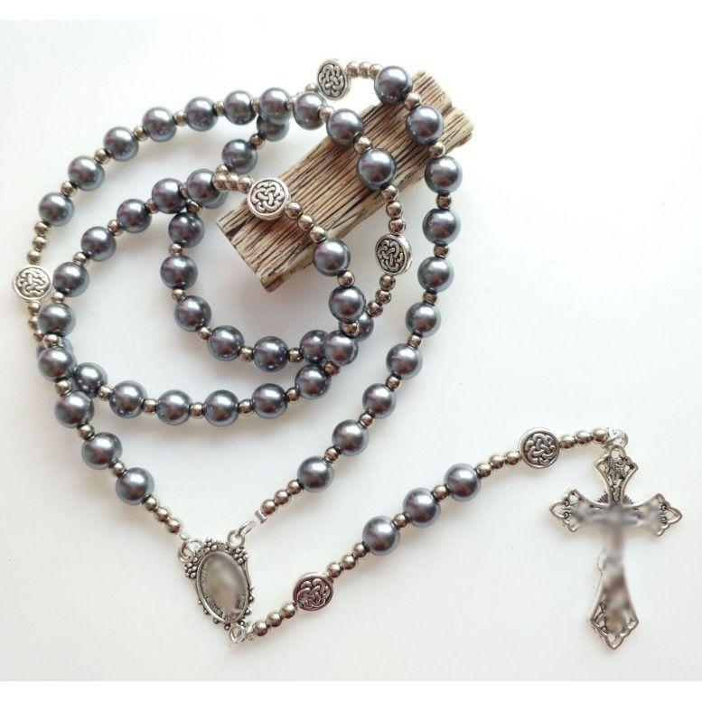 

Blue glass imitation pearl hollow hanging handmade beaded necklace sweater chain сірий колір