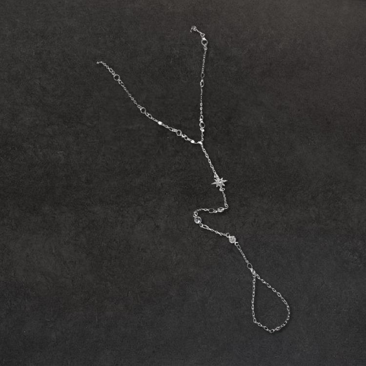 Stylish Star Shaped Finger Bracelet for Women Portable Chain Hand Jewelry With Crystals Accent Versatile Styling