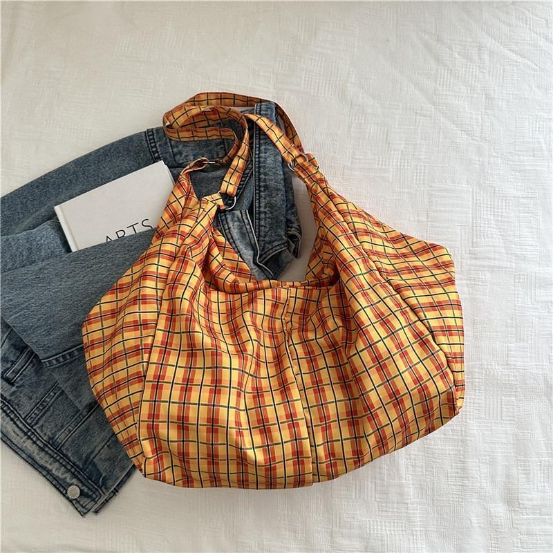 Retro black and white zebra pattern large capacity tote bag women's lazy wind wrinkled casual handbag contrasting color shoulder bag