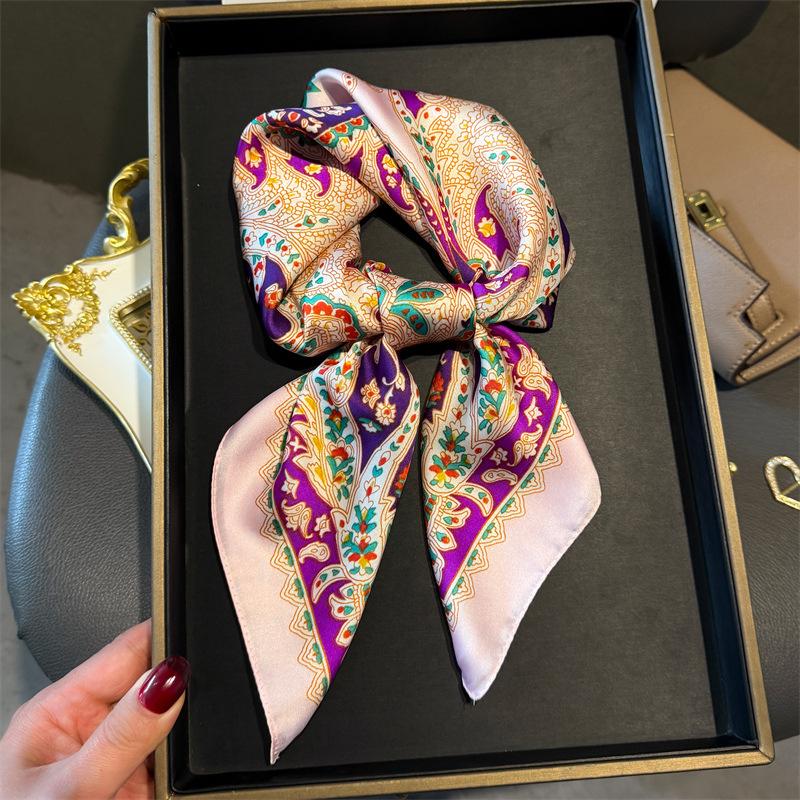 Luxury Chain Print Small Square Scarf Simulated Silk Thin Neck Scarf Fashion Sunscreen Headscarf For Women 70x70cm