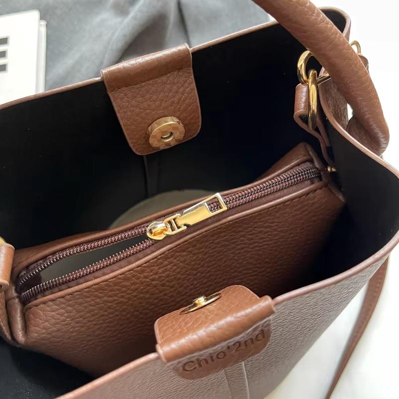 Autumn And Winter High-Grade Retro Fashion New Portable Bucket Bag With Texture Commuter Single Shoulder Crossbody Bag