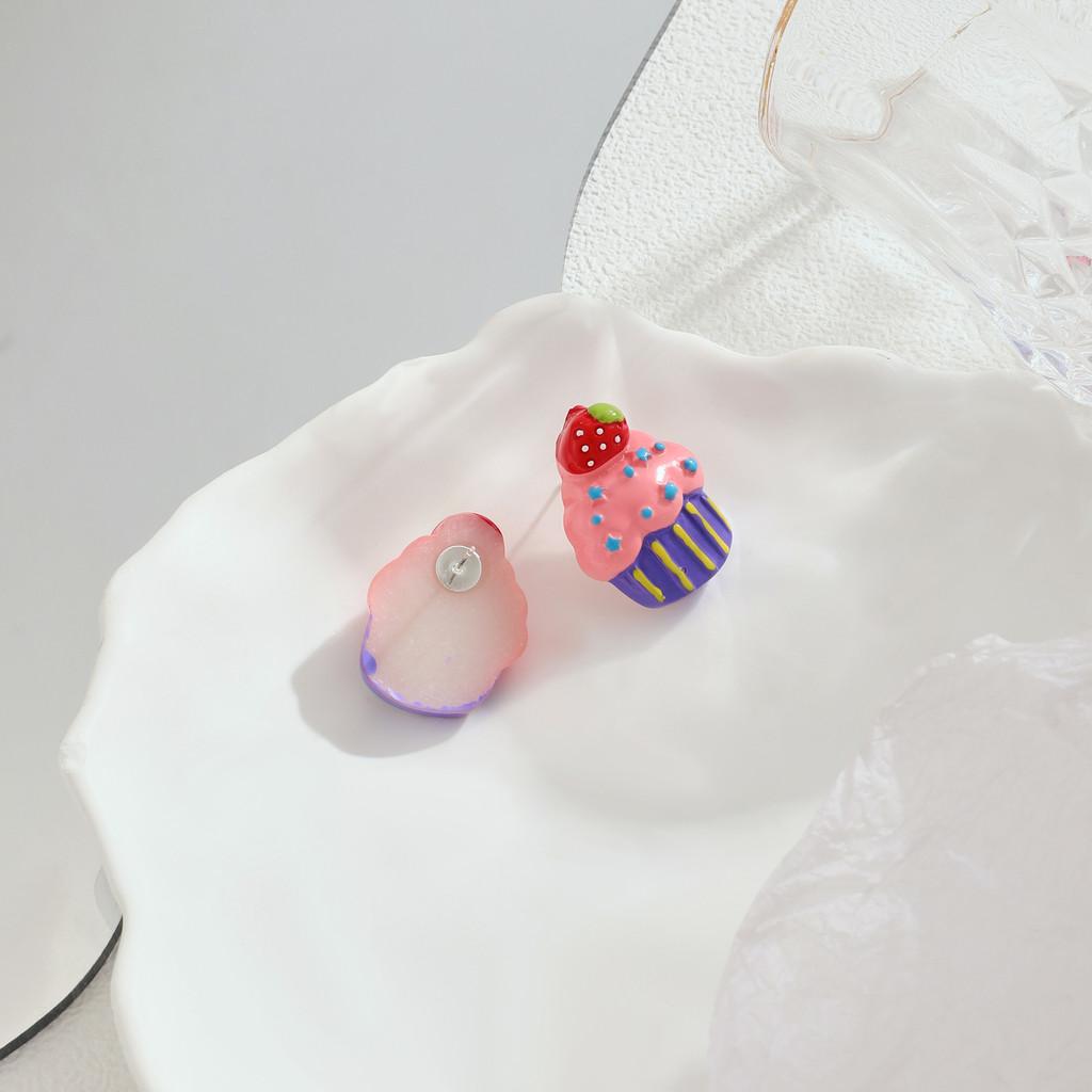 

Свежие и сладкие серьги-клипсы для торта с клубникой, очаровательные, не требующие прокола ушей, для женщин Cupcake Silver