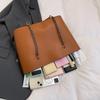 Fashionable Chain PU Shoulder Bag Women's Handbag  New Versatile Commuting Women's Shoulder Bag Tote Bag