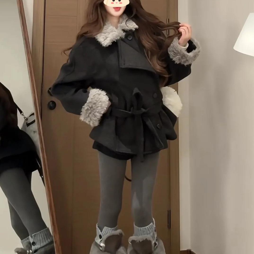 Women s Autumn/Winter 2025 Woolen Patchwork Coat - Heavyweight, Slimming, New Arrival S