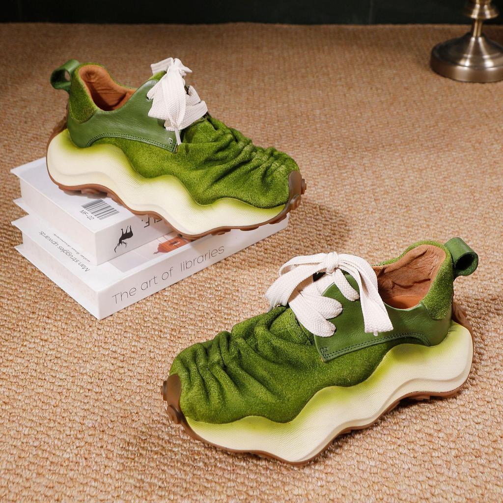 2025 Autumn Women's Trendy Cowhide Sporty Lace-up Sneakers – Breathable, Thick Sole, Casual Design for All Seasons