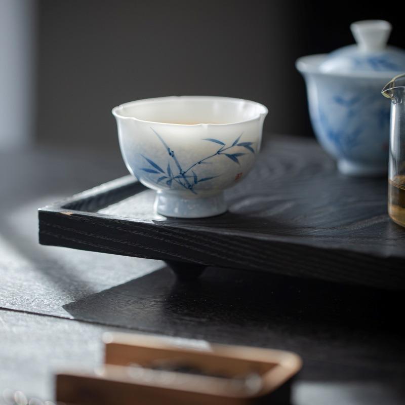 Hand Painted Blue Bamboo Ceramic Master Cup Floral Shape Underglaze Blue Flower Luxury Tea Cup For Home Gongfu Tea Set