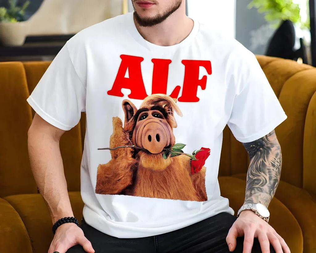 Alf V8 Movie Poster 80s Cartoon Graphic T Shirts 90s Retro Style ALF Character TV Show Unisex Tee 100% Cotton Men All Size S-6XL