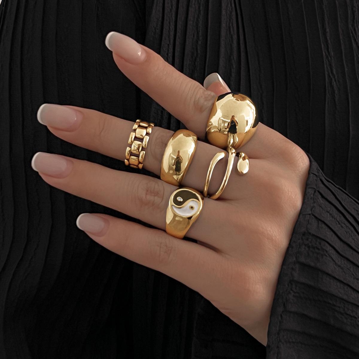 

Европейский и американский набор колец с нестандартной металлической дугой