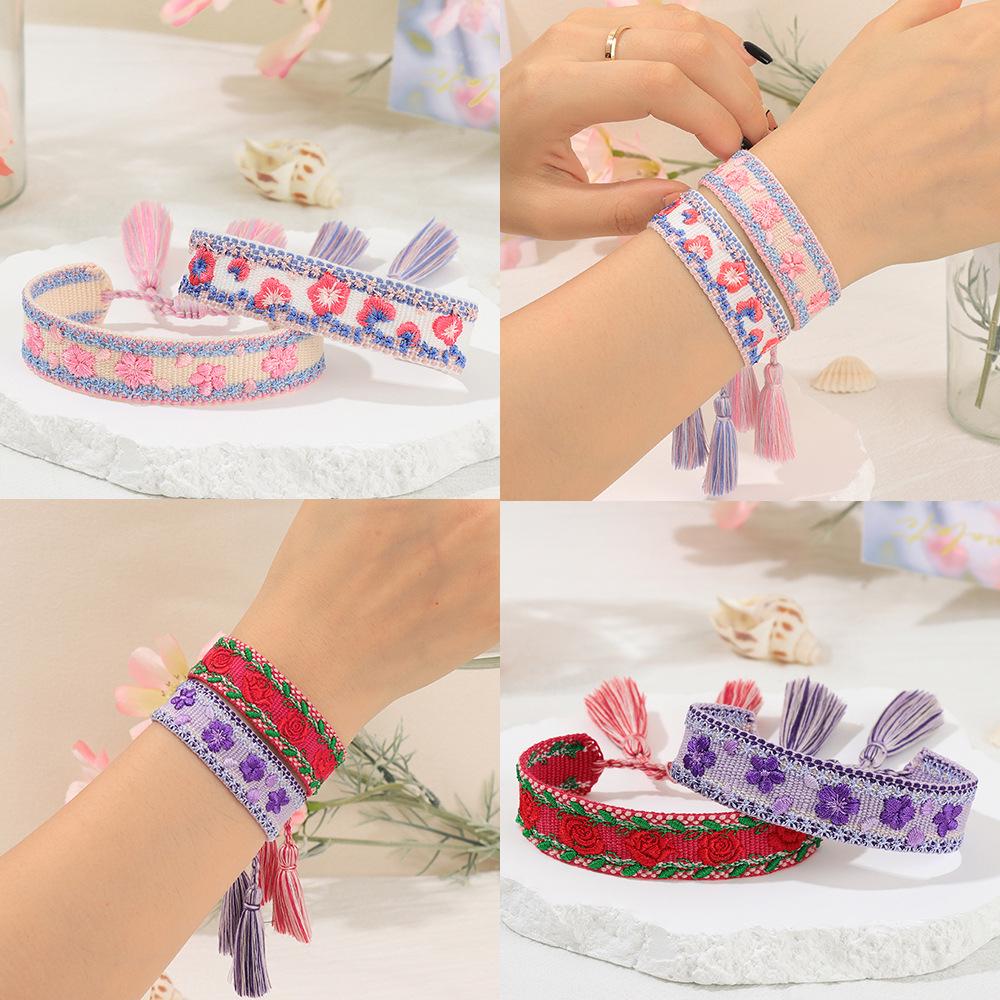 Handmade Floral Embroidery Tulip Bracelet with Unique Rope Chain Design