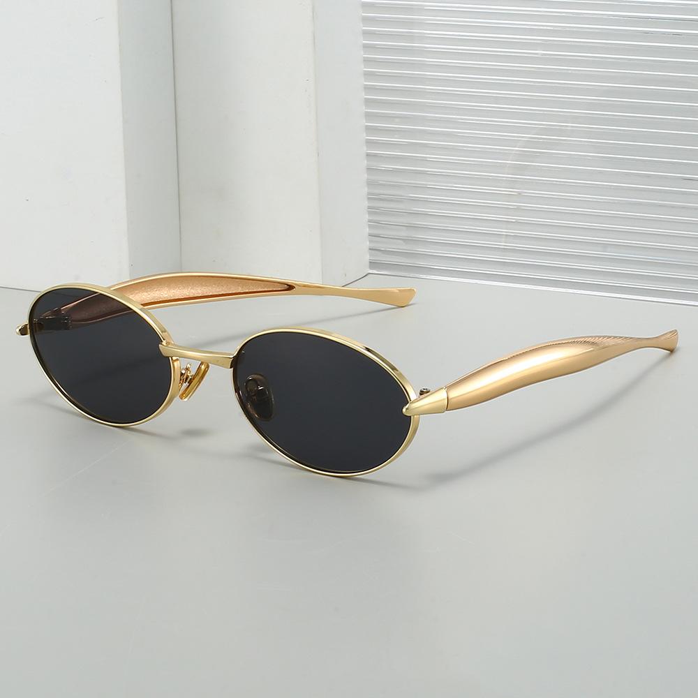 Y2K Small Oval Sunglasses Brand Designer Women Stylish Ins Fashion Bold Metal Leg Ladies Sun Shades