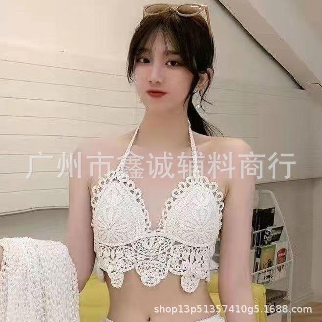 Neck small vest with chest pad, sling inside, shoulder-spilled backrest, hollow tube top, embroidered vest, women's summer short top