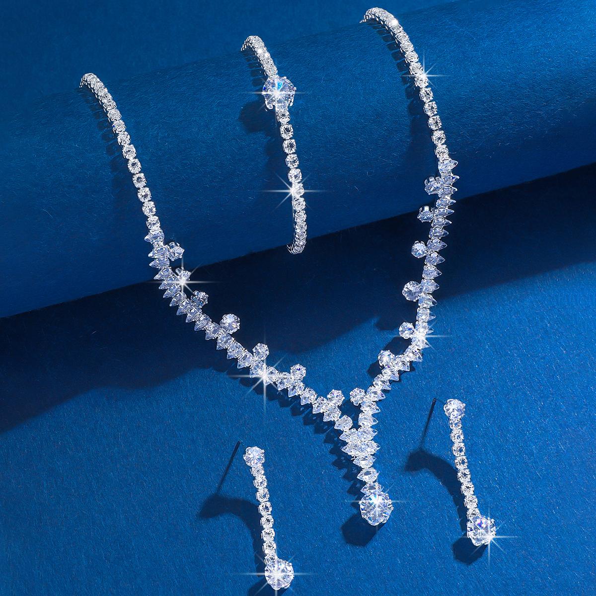 

4PC Women s Fashion Geometric Round Necklace Earrings Bracelet Jewelry Set Suitable for Wedding, Party, Festival Gifts-8526
