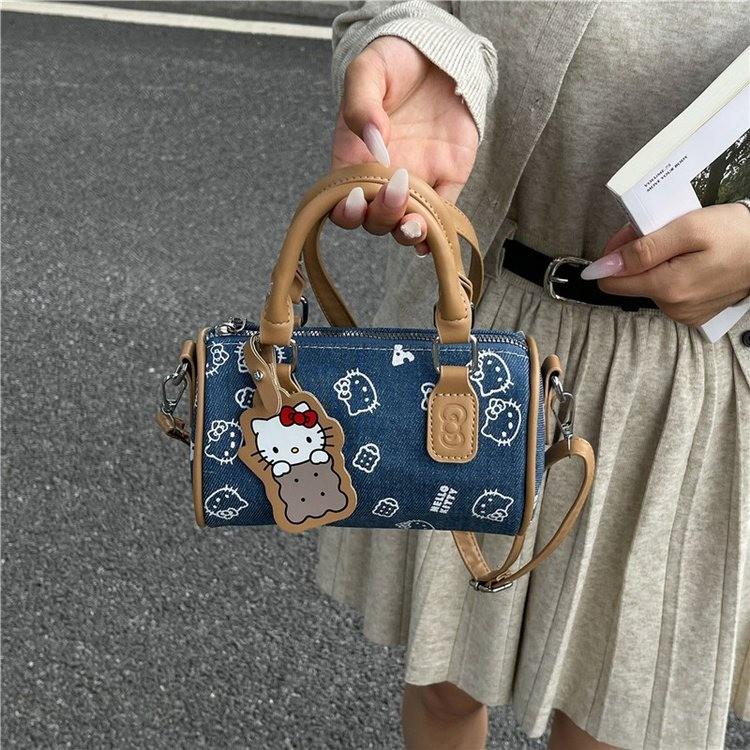 

Сумка-боулинг из денима с милым принтом печенья Hello Kitty - Универсальная модная сумка для рук и сумка через плечо One Size синий