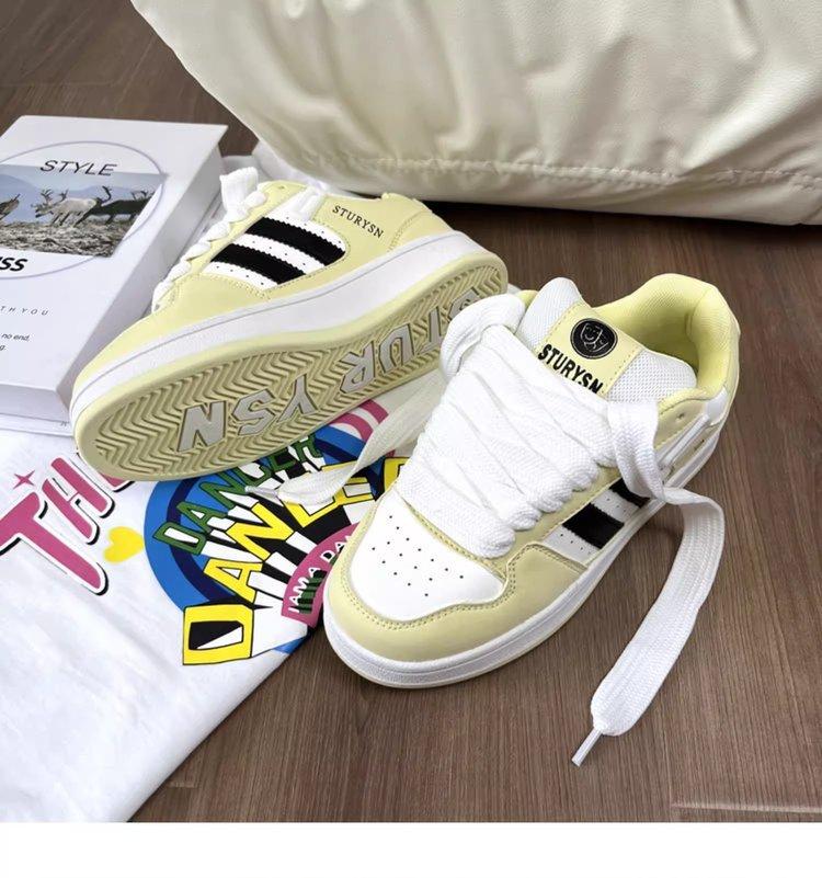 Hong Kong style student thick baseplate shoes women's fashion trend 2025 autumn new breathable versatile sports leisure bread shoes