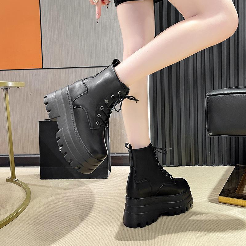 Large size British Martin boots women's autumn and winter thick-soled heightening zipper boots muffin locomotive looks thin