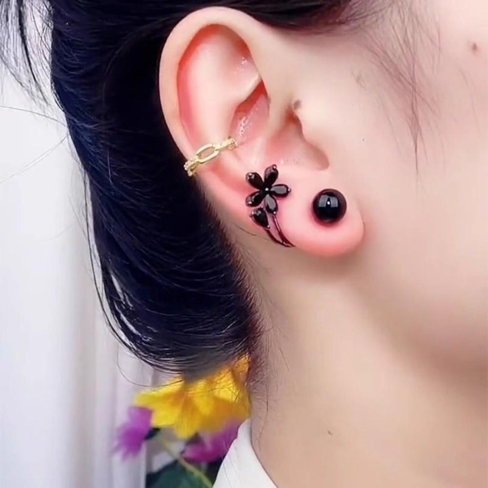 Sweet Crystal Flower Earrings Light Luxury Ladies U-shaped Earrings Flower Ear Studs  Jewelry Gifts