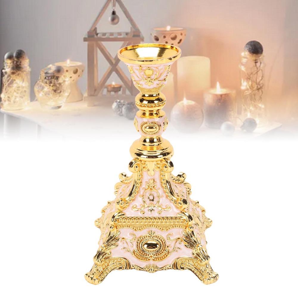 European Style Vintage Candlestick Holder Gold Finish Decorative Candle Holder For Dining Table