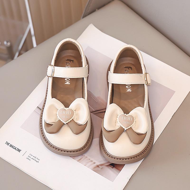 Girls' Leather Princess Shoes – Spring/Autumn, Soft Non-Slip Sole, Perfect for Performances (2025)