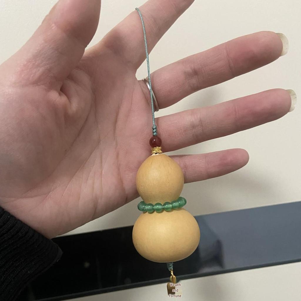 Xianci Wenwan Gourd Keychain & Car Pendant: Fortune and Blessing Charm for Men and Women