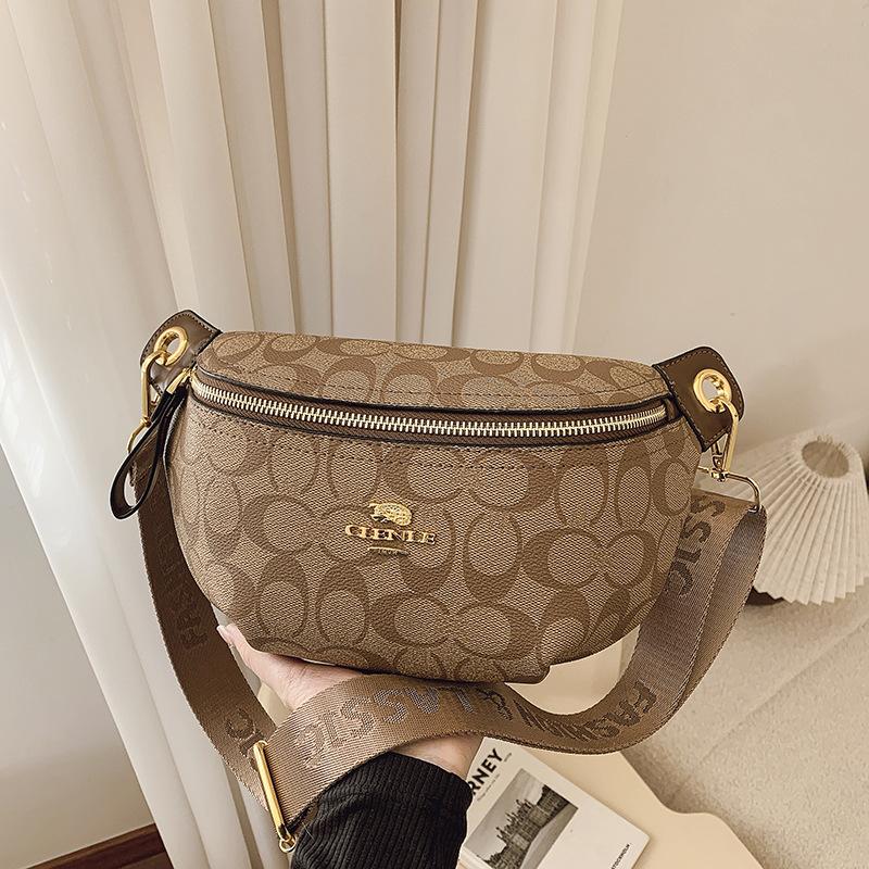 Premium bag women's new retro printed messenger bag women's breast bag wide shoulder strap women's bag casual bag trendy girl