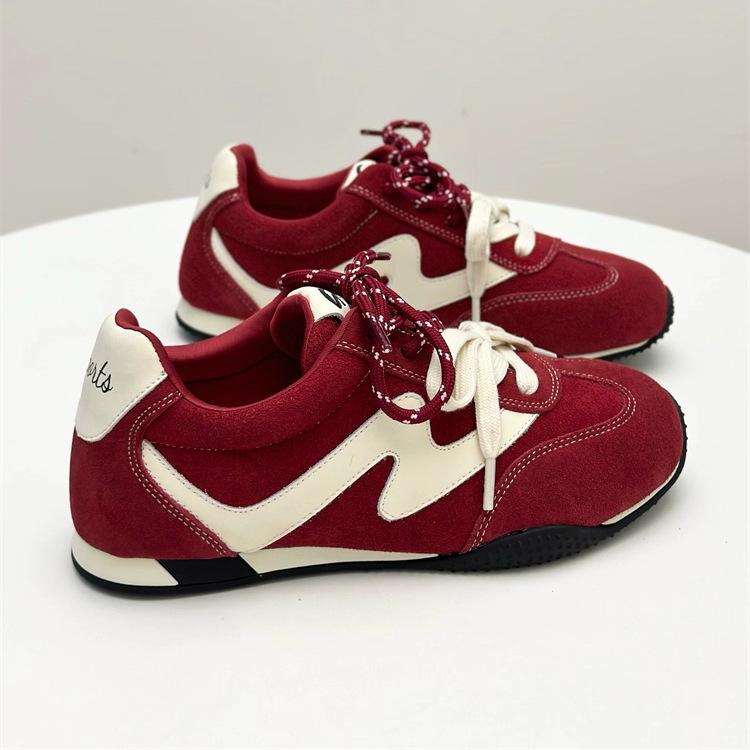 Retro Niche Red German Training Shoes Women's 2025 New Autumn Great-looking Not Tired Feet Versatile Sports and Leisure Shoes