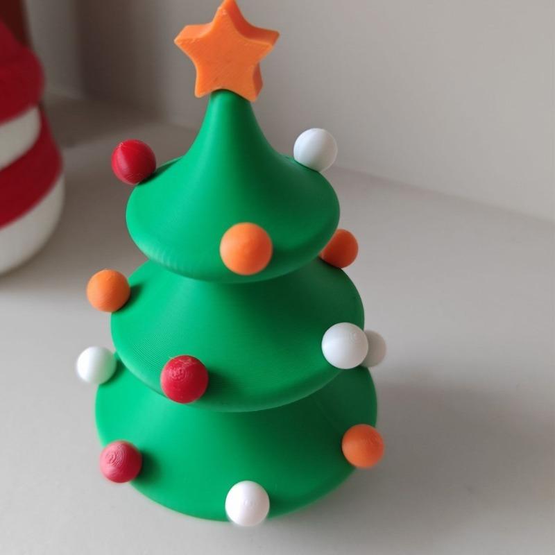 Dancing Christmas Tree Rotating Christmas Tree 3D Printed Desktop Ornament Christmas Stress-Relieving Toy Gift For Adult Or Kids