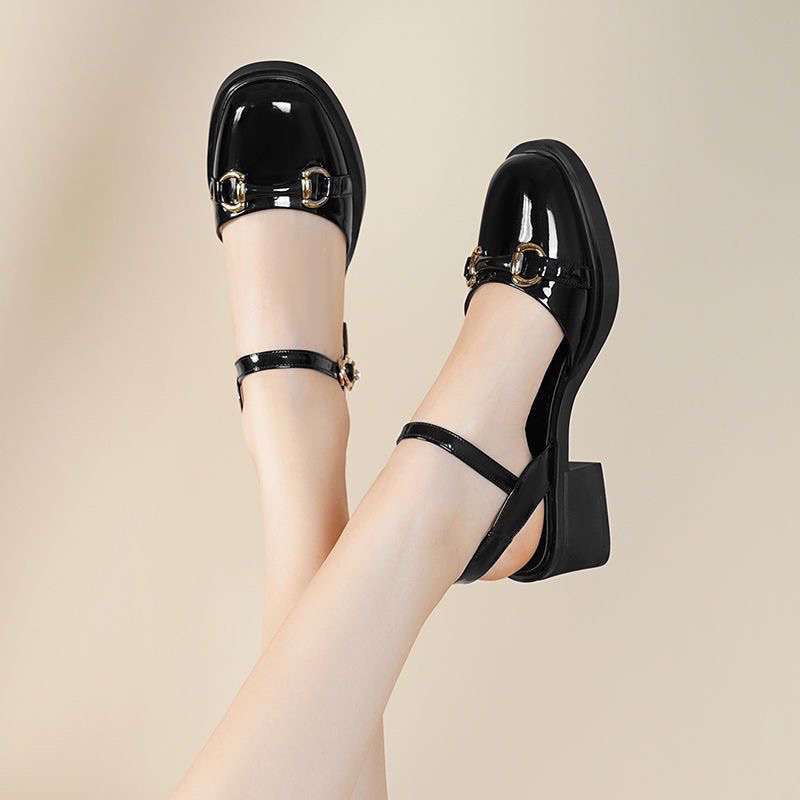 2025 new summer bag head sandals women's thick heel medium heel patent leather women's shoes summer single shoes soft sole hollow shoes