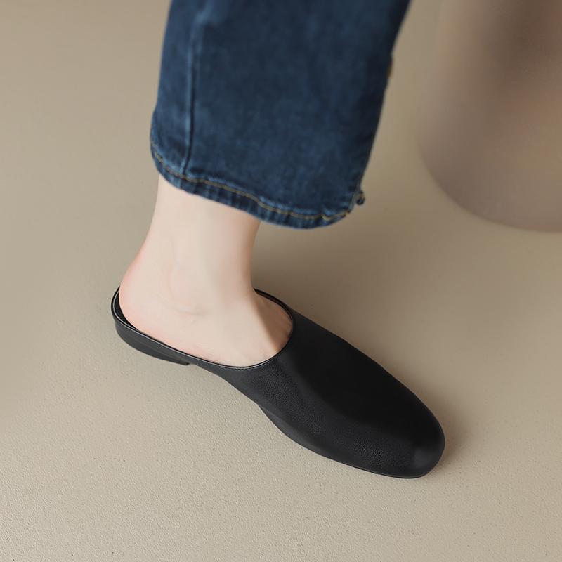 Fashion 2025 New Summer Women Mules Genuine Leather Shoes for Women Cover Toe Low-heel Slippers Round Toe Slingback Designer Sandals