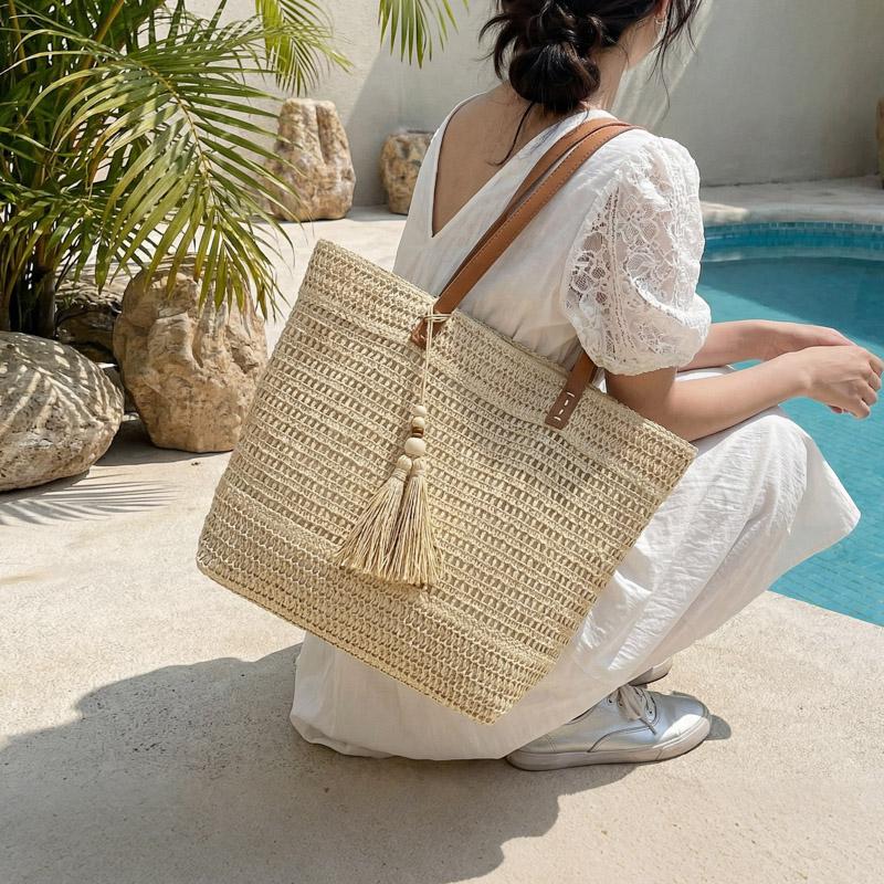 Borsa Tote in Paglia Intrecciata con Manici in Pelle Dettaglio Frangia Borsa da Spiaggia Estiva Moda Donna Grande Capienza