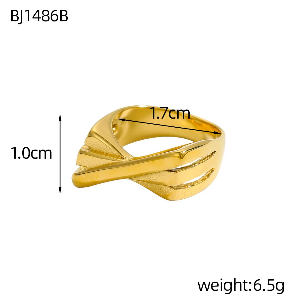 CARLIDANA New Chunky Rings Waterproof Non Tarnish Chunky Heart Stainless Steel Big Gold Plated Open Geometric Rings for Women