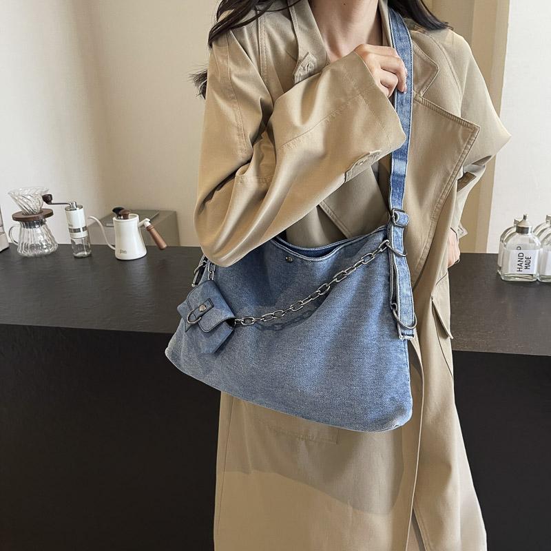 Сумка через плечо из денима — фото 5